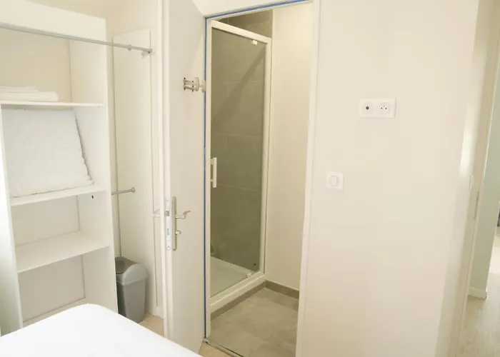 T2 - 28m2 Avec Cour Et Stationnement, Wifi Et Linge Fournis * Angoulême